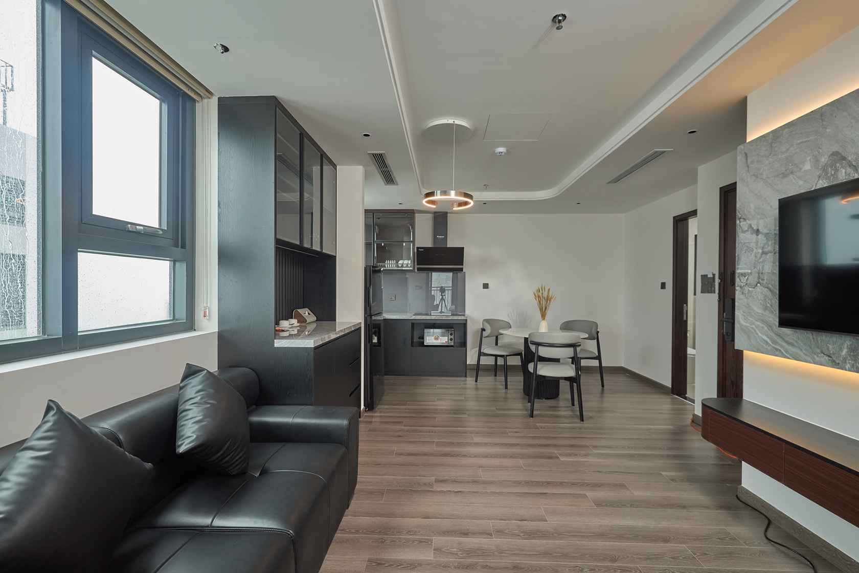GRAND SUITE
