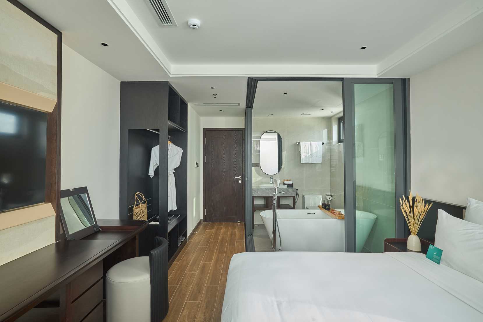 ICONIQUE SUITE