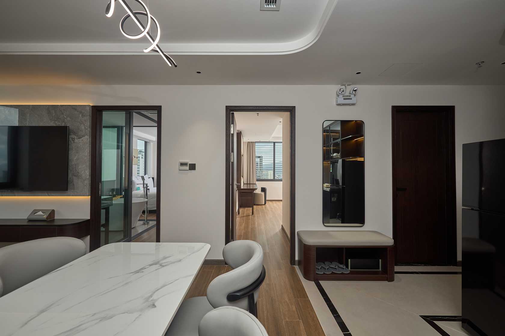 ICONIQUE SUITE